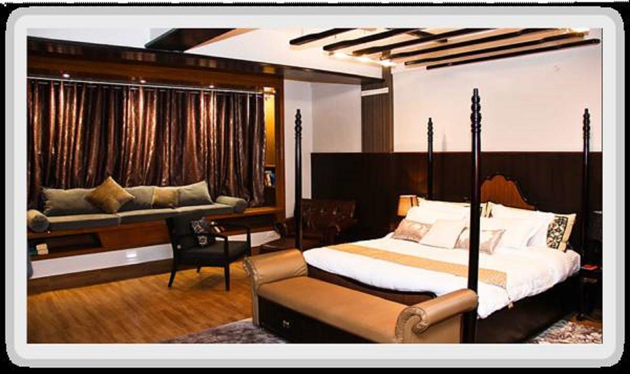 Hotel De Oriental Grand Kohima Zimmer foto